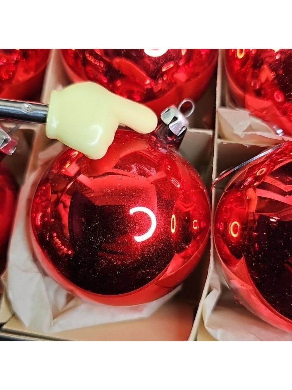 Vintage Poland Christmas Ornaments Baubles Set Of 12 RED Shiny Glass - Picture 5 of 16